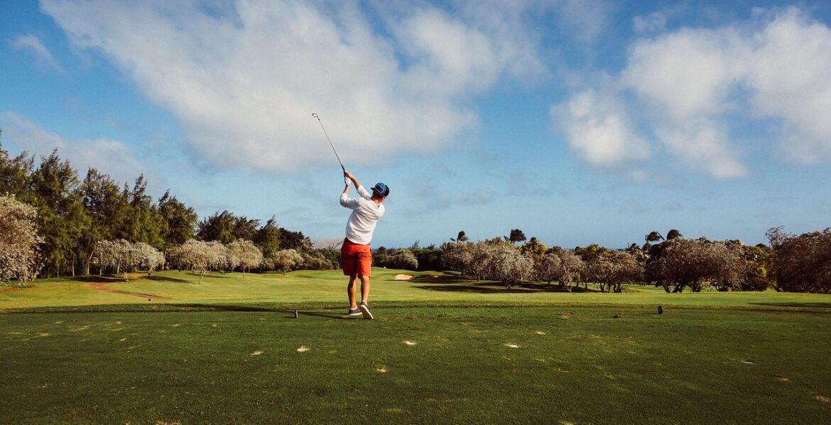 Unlocking the Fairway: What Every Beginner Needs to Know About Golf Clubs
